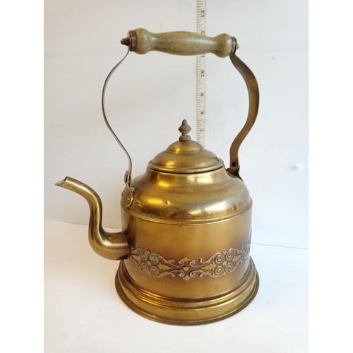 47 - Decorative Kettle