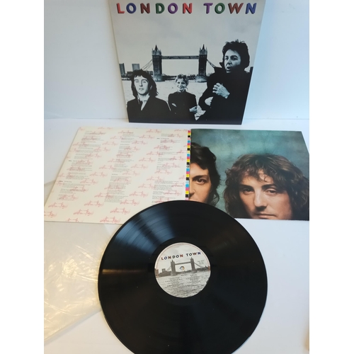 69 - Wings London Town LP, In Lovely condition