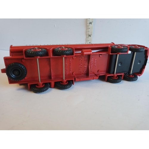 82 - Dinky Super Toys, Leyland Octopus Tanker