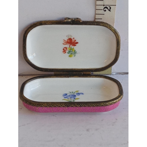 237 - Enamel Pill Box