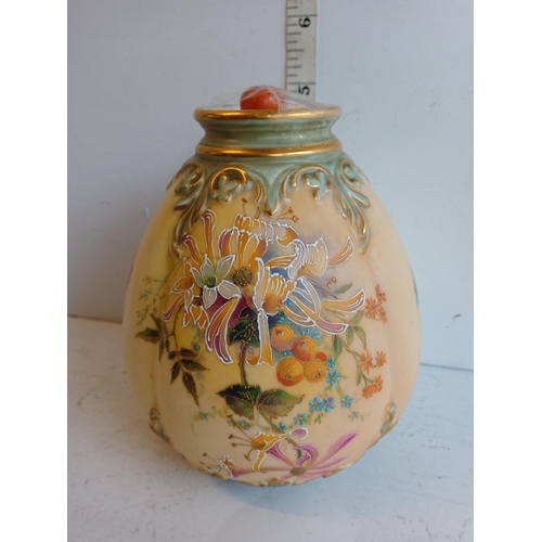 62 - Royal Worceseter Lidded Jar