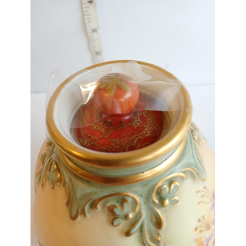 62 - Royal Worceseter Lidded Jar