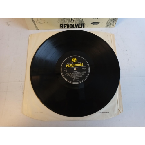 100 - The Beatles, Revolver LP, In Lovely Condition