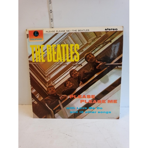 103 - The Beatles, Please Please Me LP, In Lovely Condition