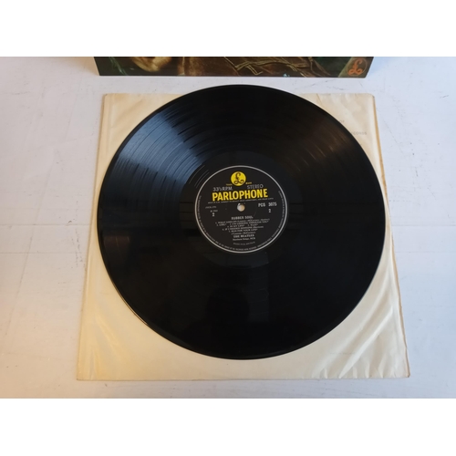 107 - The Beatles Rubber Soul Lp, In Lovely Condition