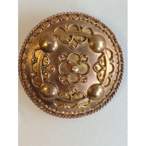 16 - Georgian Celtic Design Yellow Metal Brooch