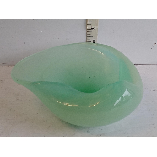 19 - Lovely Murano Suguso Green Glass Dish