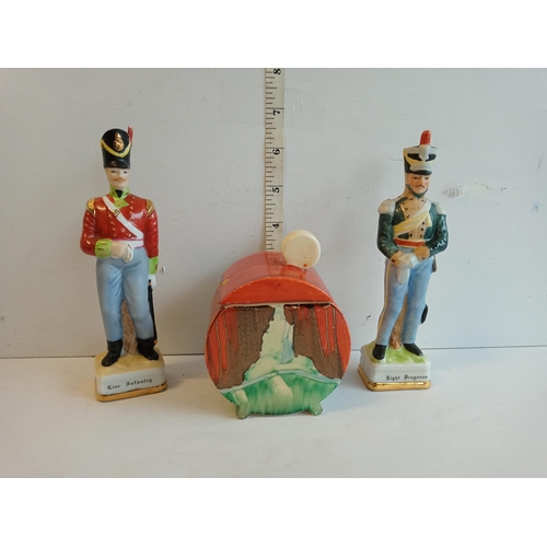 30 - 2 Military Figures & Clarice Cliff Mustard Pot