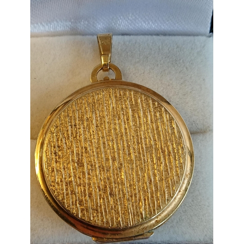 239 - 14ct Rolled Gold Pendant Locket