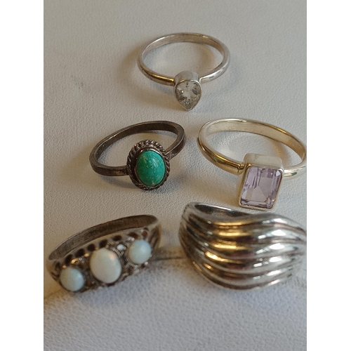 314 - 5 Assorted Silver Ladies Rings