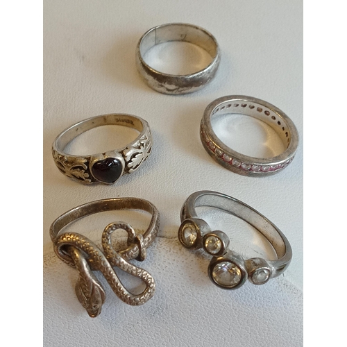 316 - 5 Assorted Silver Ladies Rings