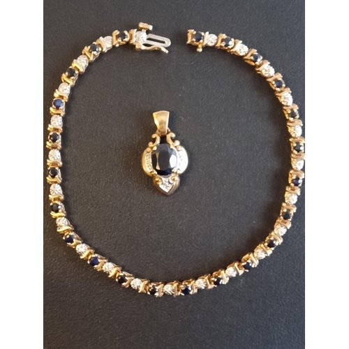 320 - 9ct Gold Bracelet & Matching Pendant