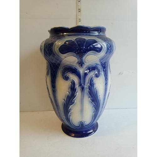 70 - Art Nouveau Vase