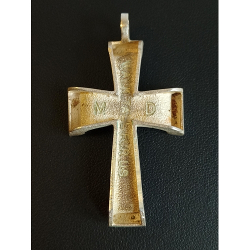 122 - Unusual Silver Cross, Walk Talk for US