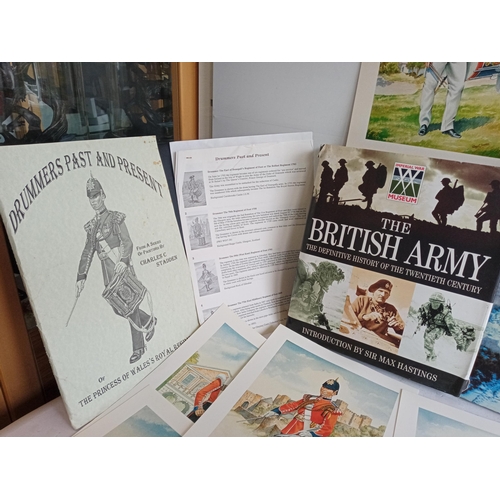 191 - Selection of Militaria Books & Picture Cards