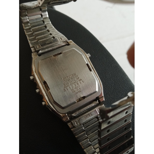 11 - Citizen Digi ana Gents Wrist Watch,