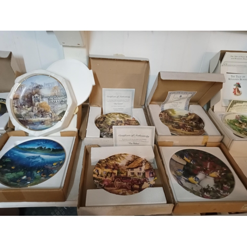 227 - Large Selection of Collectors Plates, Bradford Exchange. Collection Only