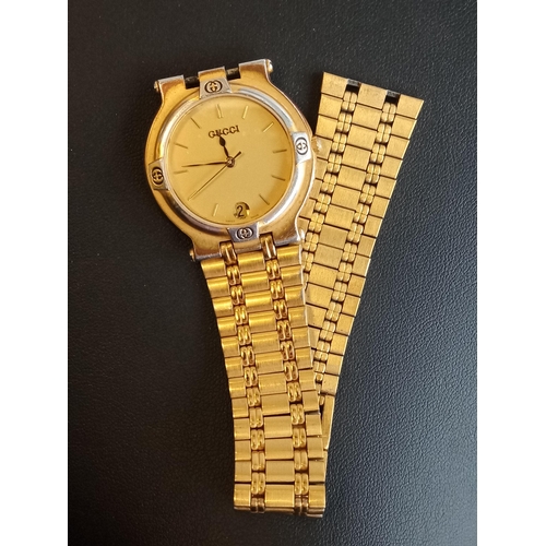 8 - Gents Gucci Wrist watch,( Strap need attention)