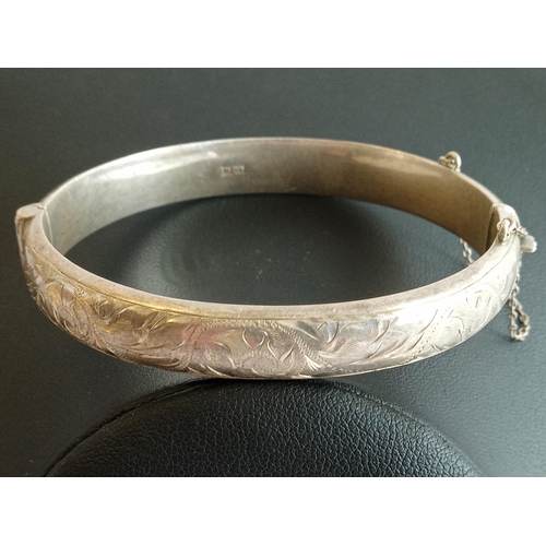 153 - Vintage Sterling Silver Bangle with Chaise Work, 16.21 grams