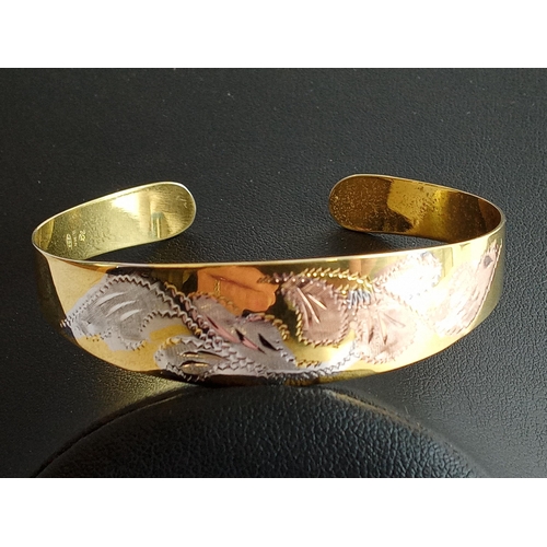 152 - Vintage Silver Gold Guilt Bird Bangle, 8.8 grams