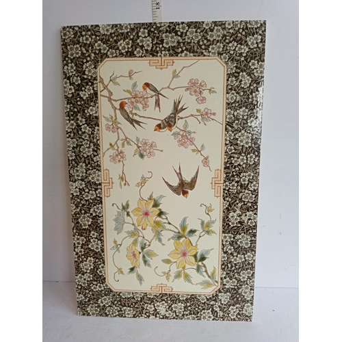 299 - Large Bird Decorated Tile