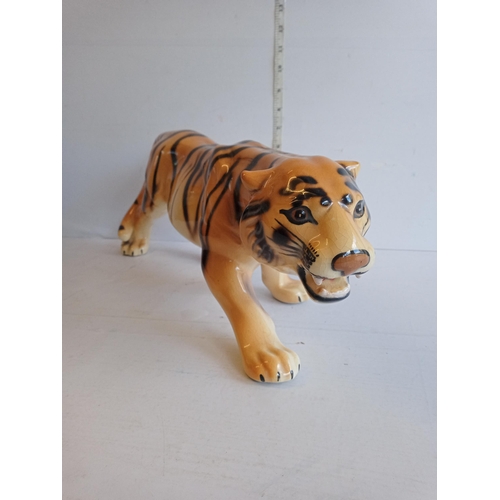 100 - Large Ceramic Tiger