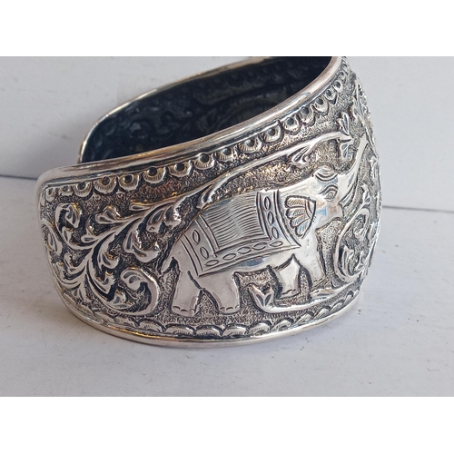 20 - Silver Indian Cuff Bangle with Elephant Decoration