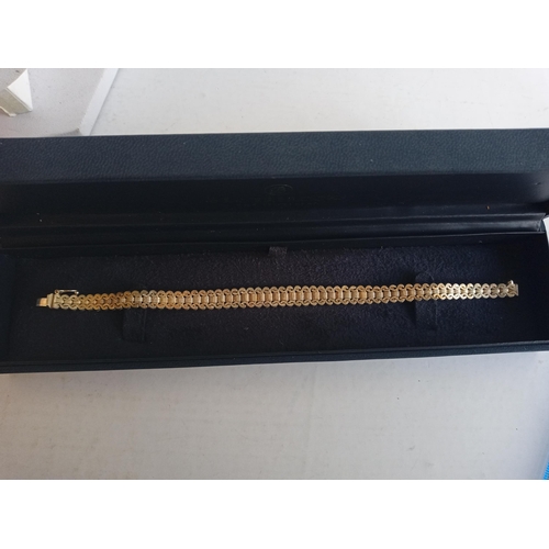 28 - Silver Bracelet, Boxed,16 grams