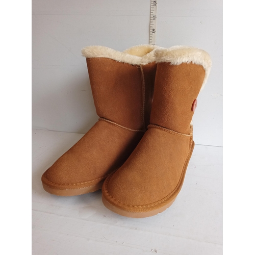 377 - Pair on New Ladies Fur Lined Boots