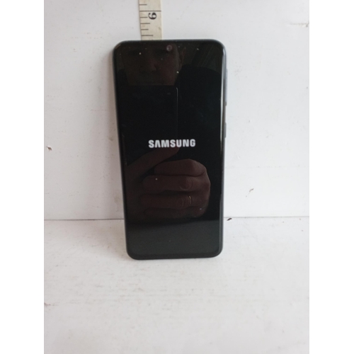 381 - Samsung A40 Mobile Phone