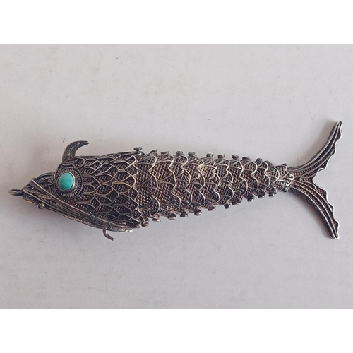 4 - Silver Articulated Vesta Fish