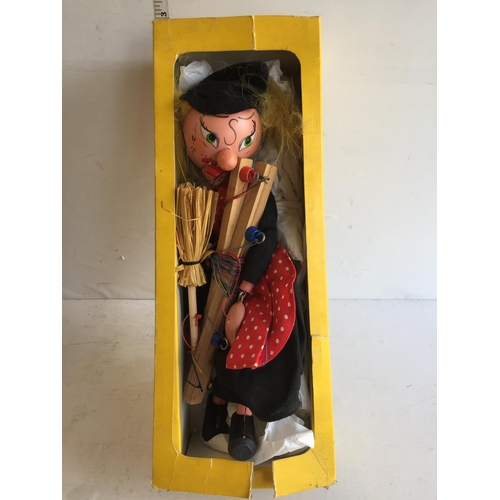 171 - Boxed Pelham Puppet