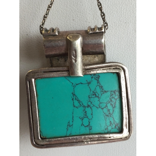 269 - Silver Pendant & Chain