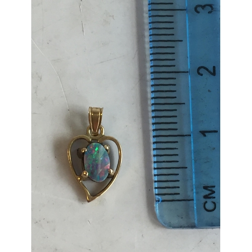 271 - Gold Heart Pendant with Pearl