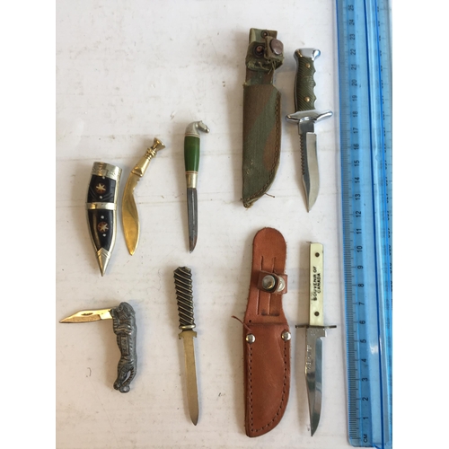 292 - Selection of Miniature Knives & Daggers