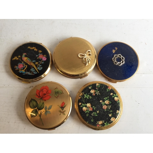 382 - Selection of Assorted Compacts