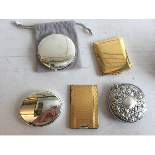 405 - Selection of Assorted Compacts