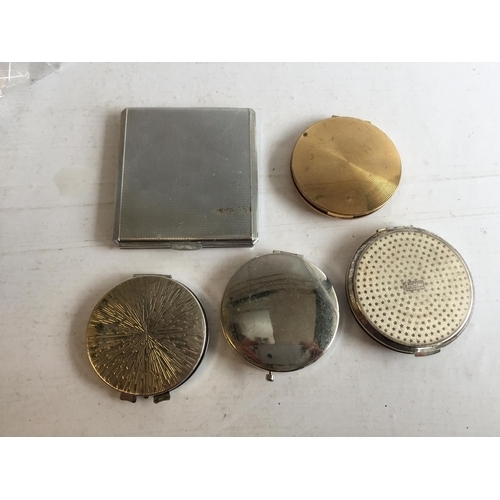 384 - Selection of Assorted Compacts