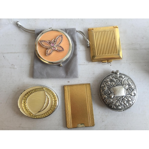 221 - Selection of Assorted Compacts