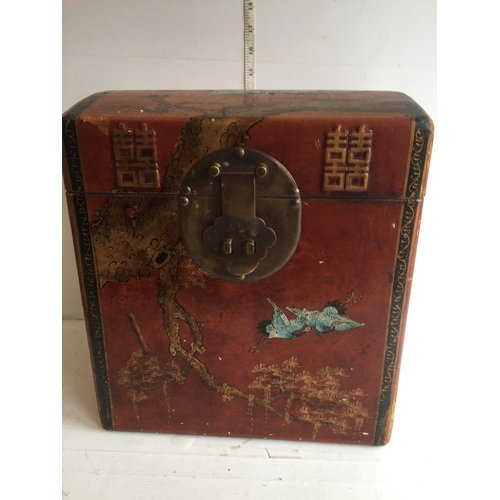 159 - Lovely ornate Chinese Wine Box