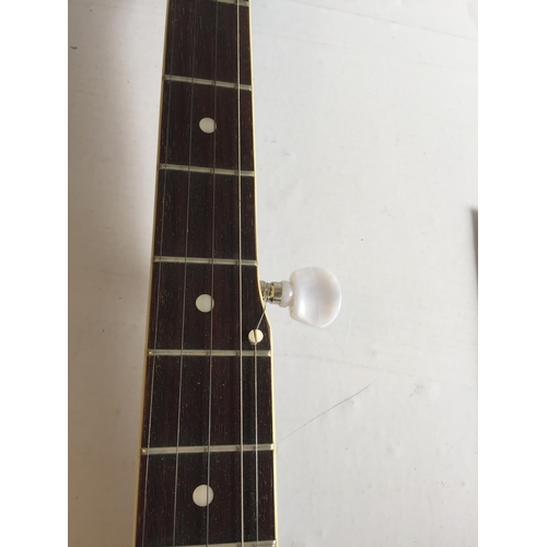 285 - A Tonewood  Left Handed  5 String Banjo with Carry Case. Lovely Condition.
 Shipping Unavailable