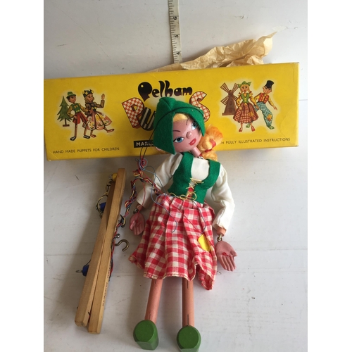 19 - Boxed Pelham Puppet