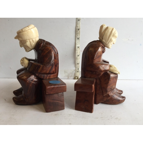 261 - Pair of 19th Century Book Ends