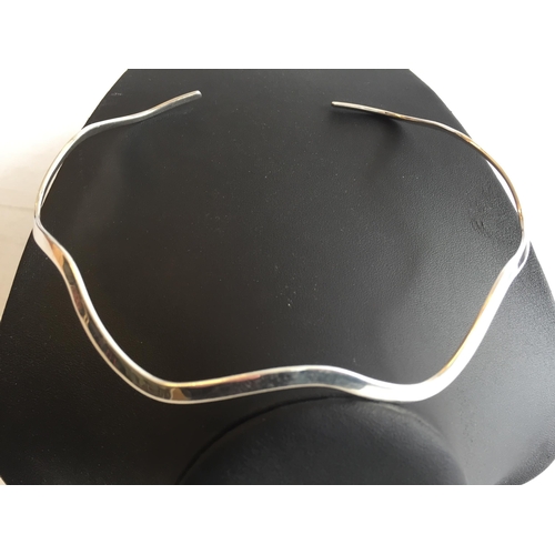 285 - Sterling Silver Choker Necklace