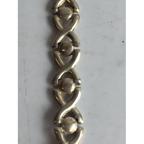 299 - Unusual Silver Bracelet