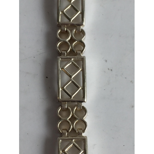 300 - Unusual Silver Bracelet