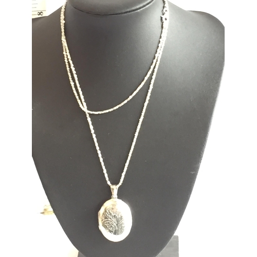 316 - Silver Locket & Chain