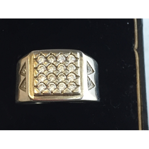 323 - Good Quality Ladies Silver Ring