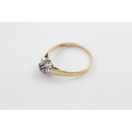 18 - 9ct gold sapphire & diamond posey ring