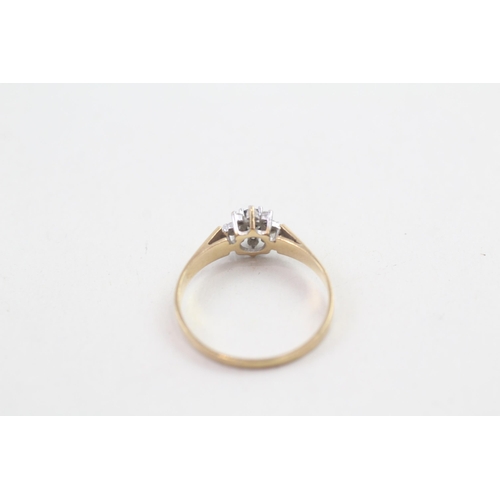 18 - 9ct gold sapphire & diamond posey ring